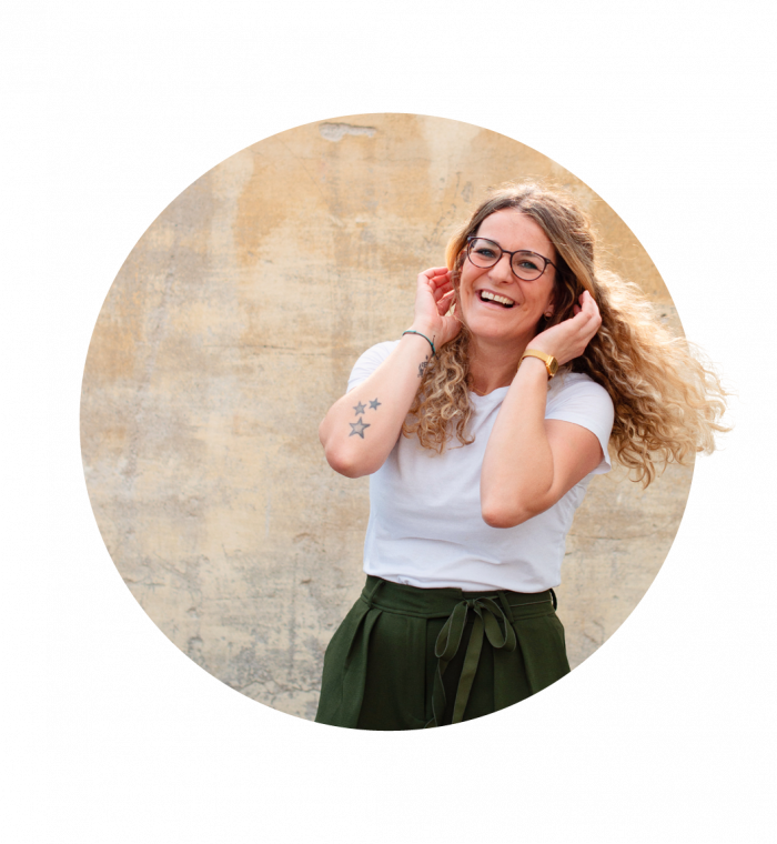 typneun Teammitglied Christine Angerbauer: Art Direktion & Illustratorin