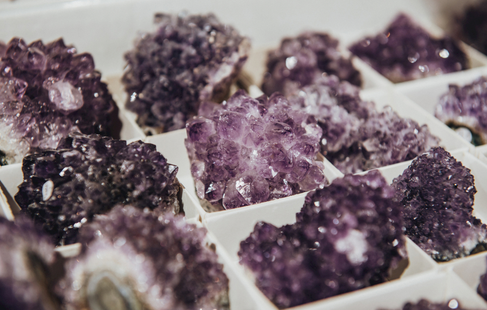 Produktfotografie von Kristallen bei Maisch Mineralien Import in Freising