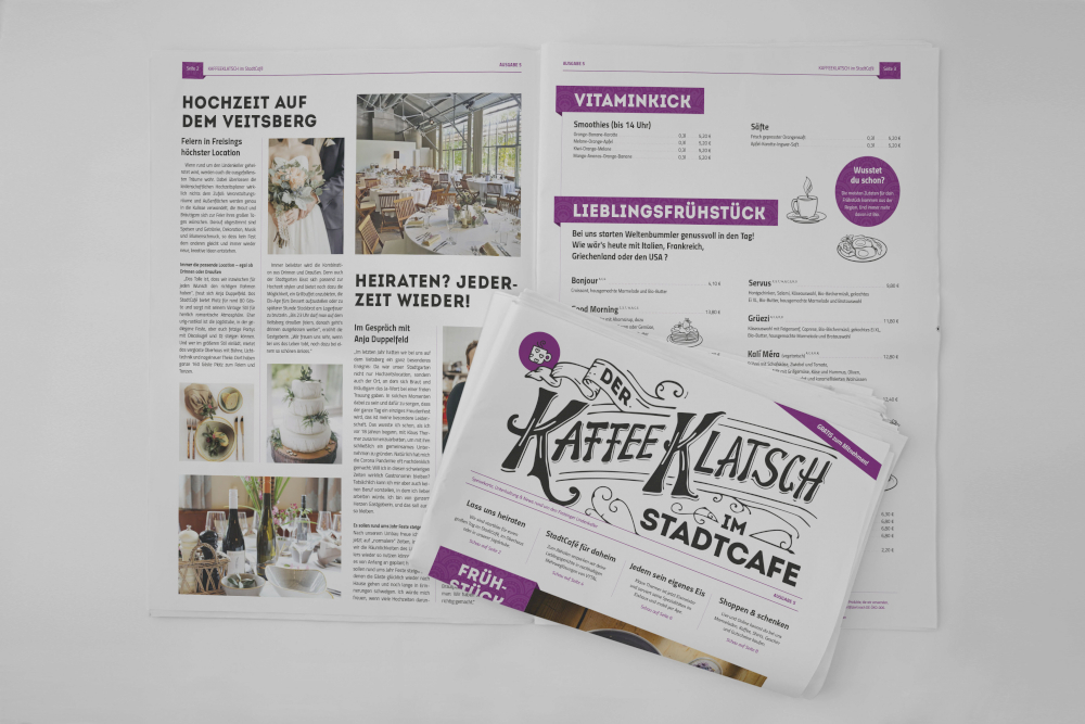 Printdesign von typneun: Kaffeeklatsch Zeitschrift des Freisinger Stadtcafés mit Frühstücksspeisekarte.