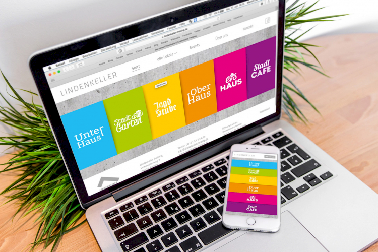 typneun Webdesign am Laptop für den Lindenkeller Freising