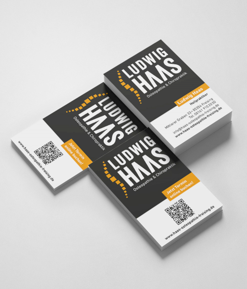 Visitenkarten im Hochformat von typneun mit dem Logo von Ludwig Haas